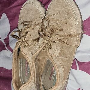 Skechers Suede Shoes Size 8